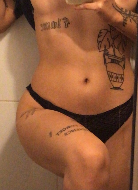 ivmelanie onlyfans leaked picture 2