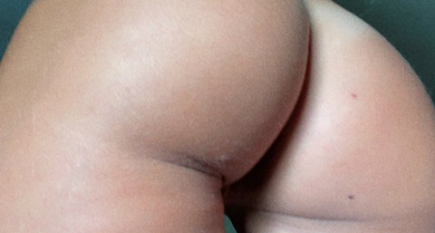 iykykxoxo onlyfans leaked picture 2