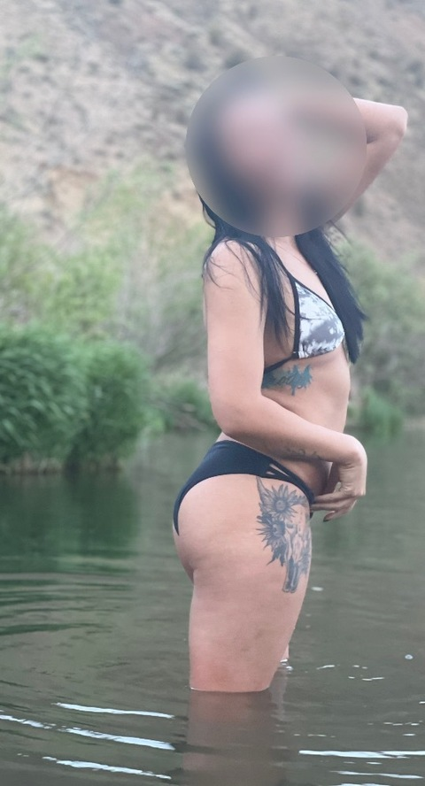 jeepgyrl onlyfans leaked picture 2