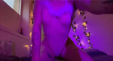 joslynrenee onlyfans leaked picture 2