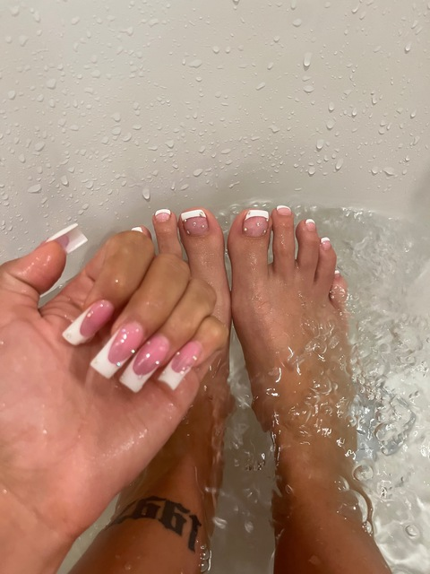 keelyjocelyn onlyfans leaked picture 2