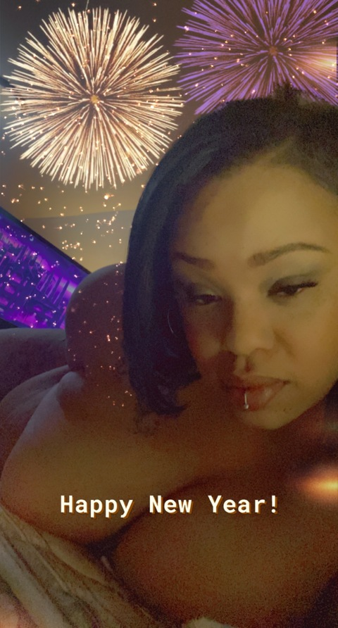 kissmiisexy onlyfans leaked picture 2