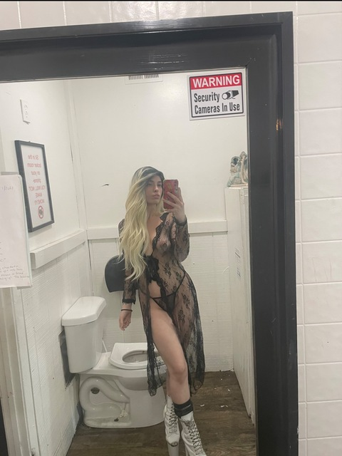 kitkatpattywacckk onlyfans leaked picture 2