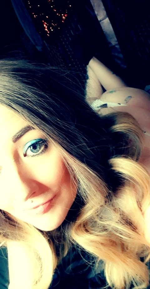 lady.freya666 onlyfans leaked picture 2