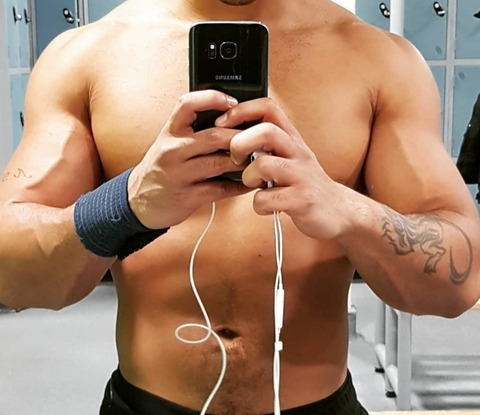 leonlaw97 onlyfans leaked picture 2