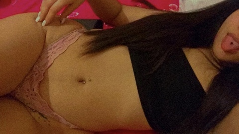 lettytorres2 onlyfans leaked picture 2