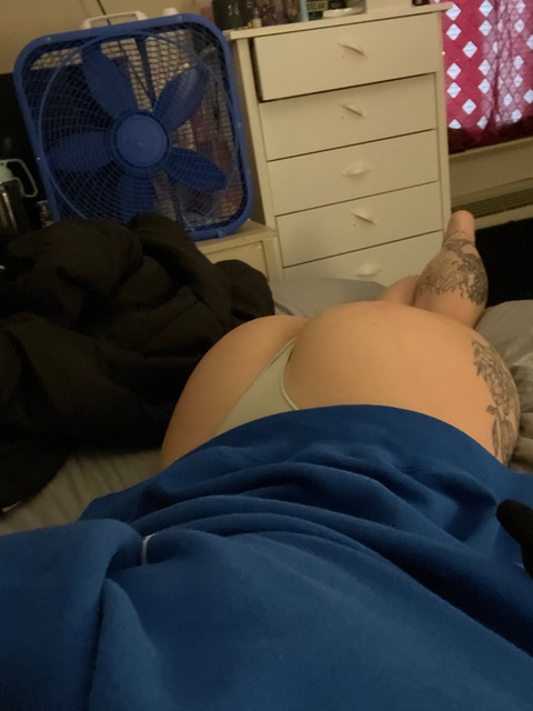 lexi-k2019 onlyfans leaked picture 2