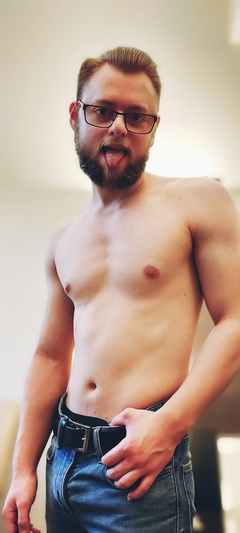 lionleo2000 onlyfans leaked picture 2