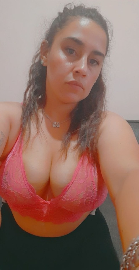 lo_lalove onlyfans leaked picture 2