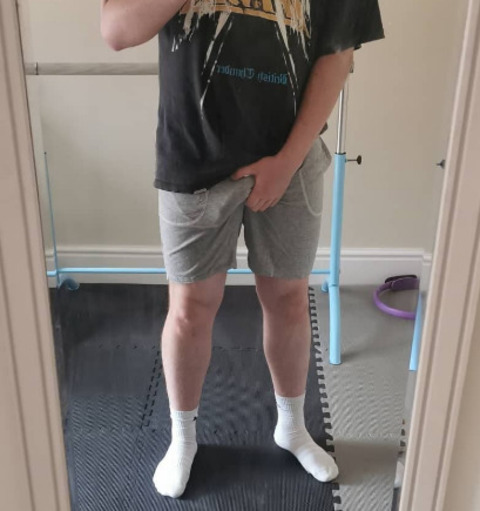 lonelybritish onlyfans leaked picture 2