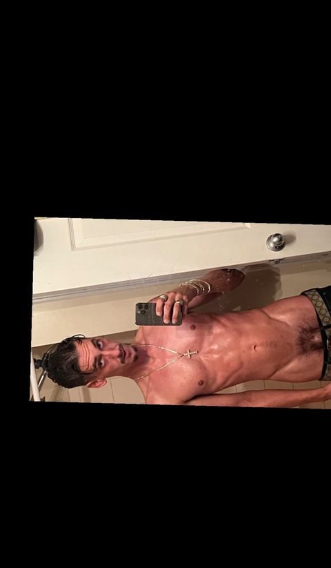 longwaypapi onlyfans leaked picture 2