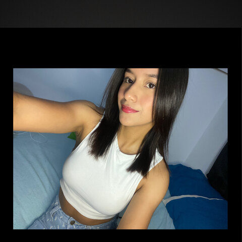 loovelyluu onlyfans leaked picture 2