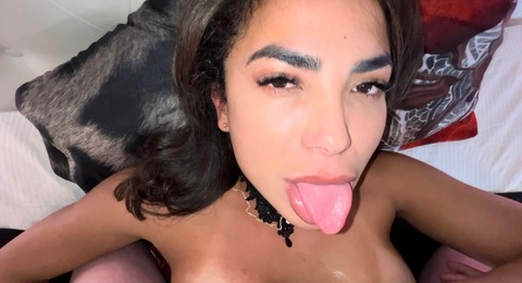 mariliaalmeidatx onlyfans leaked picture 2