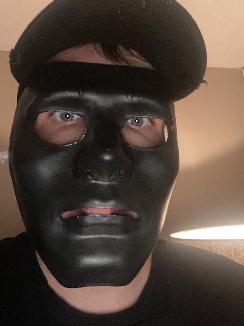 maskedshagger10 onlyfans leaked picture 2