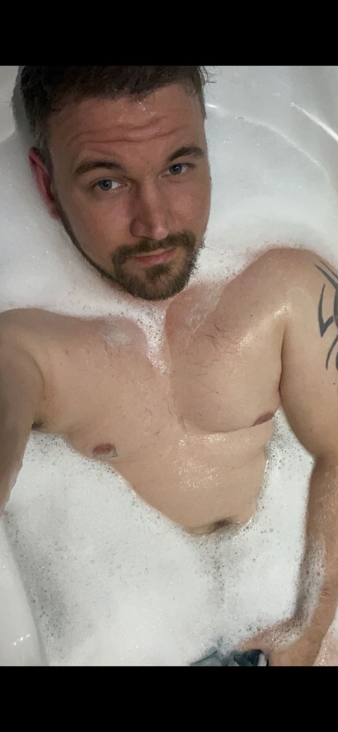 mattbamford1990 onlyfans leaked picture 2