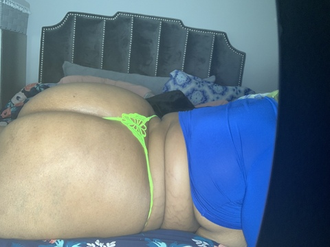 meilingshow onlyfans leaked picture 2