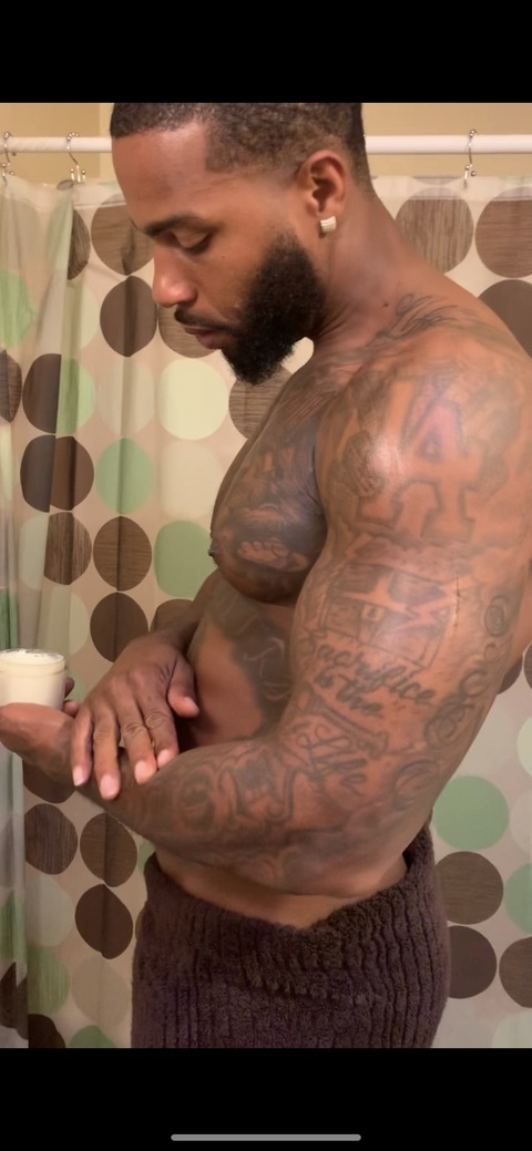 mellymellsworldd onlyfans leaked picture 2