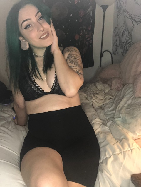 missymerlot onlyfans leaked picture 2