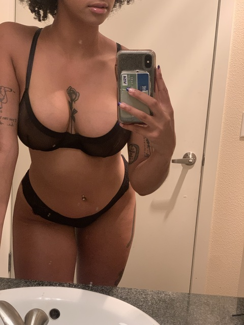 mixxedbaby503 onlyfans leaked picture 2