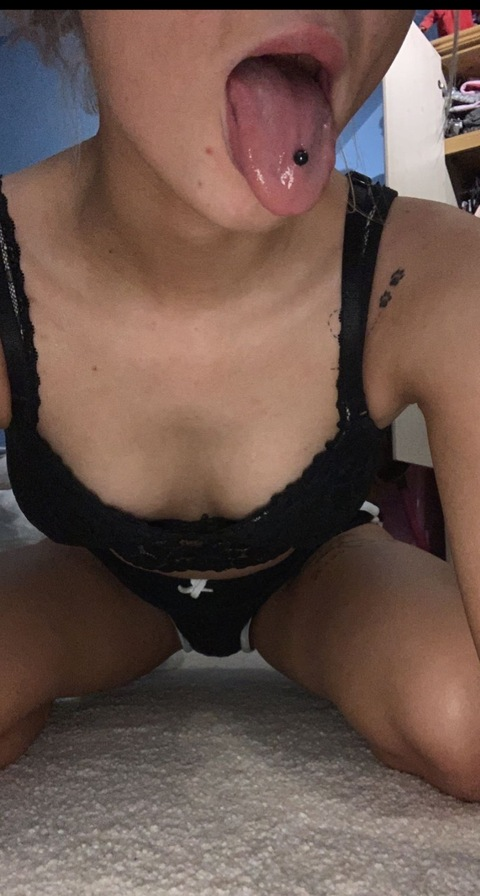 mm2912 onlyfans leaked picture 2