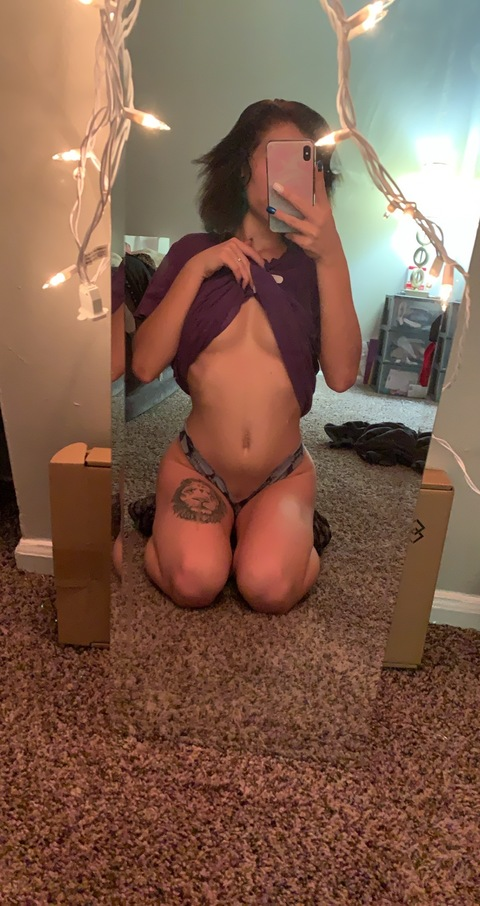 mommyto2 onlyfans leaked picture 2