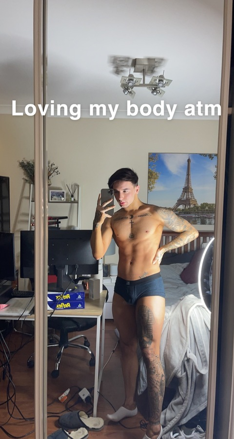 mquinta onlyfans leaked picture 2
