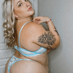 mzcurvykay avatar