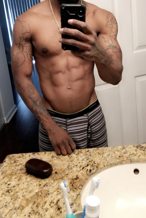 ninjasm0king onlyfans leaked picture 2