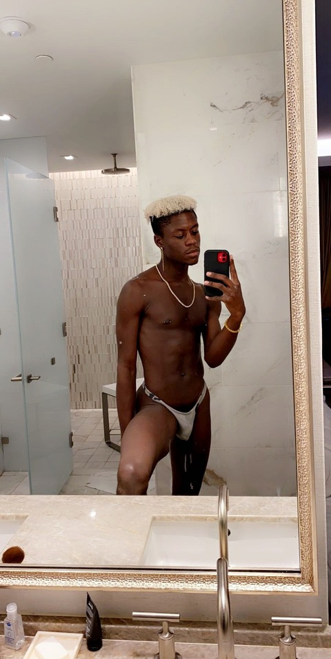 nova_sinful onlyfans leaked picture 2