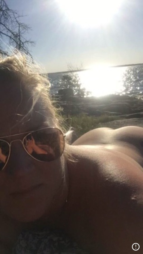 oceanbelle onlyfans leaked picture 2