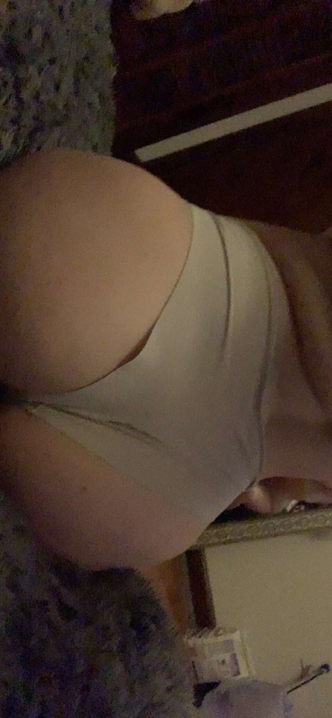 olivia.spencsee onlyfans leaked picture 2