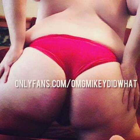 omgmikeydidwhat onlyfans leaked picture 2