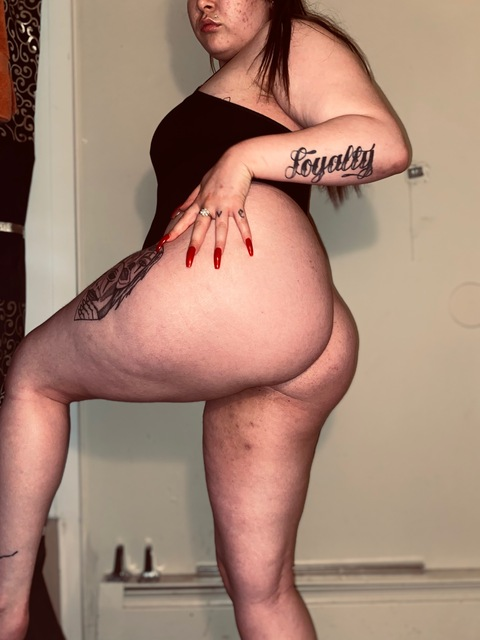 outstandingbrii onlyfans leaked picture 2