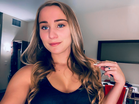 petiteandpetty onlyfans leaked picture 2