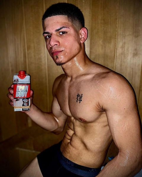 playboypedraza onlyfans leaked picture 2