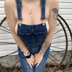 prairiegirl96 onlyfans leaked picture 1