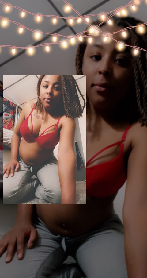 princessliyah0504 onlyfans leaked picture 2