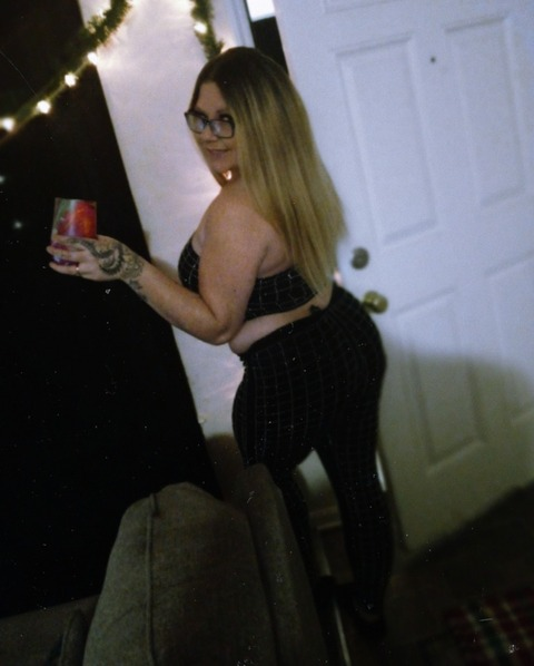 rachbabii20 onlyfans leaked picture 2