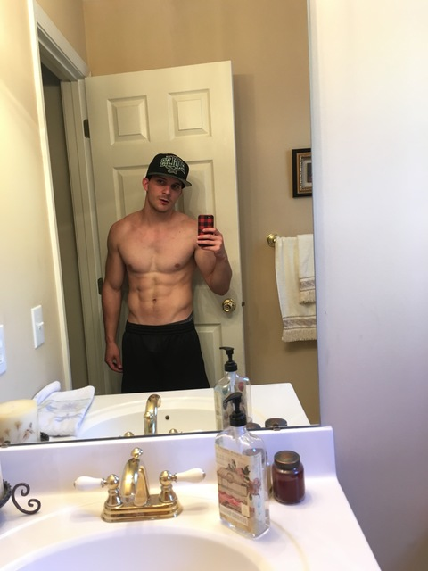 ragingbulge onlyfans leaked picture 2