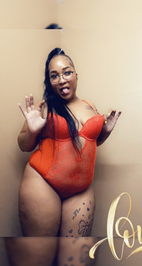 rubyy2u onlyfans leaked picture 2