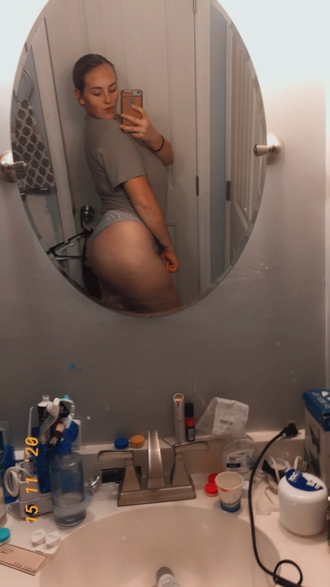 secretmelissa onlyfans leaked picture 2