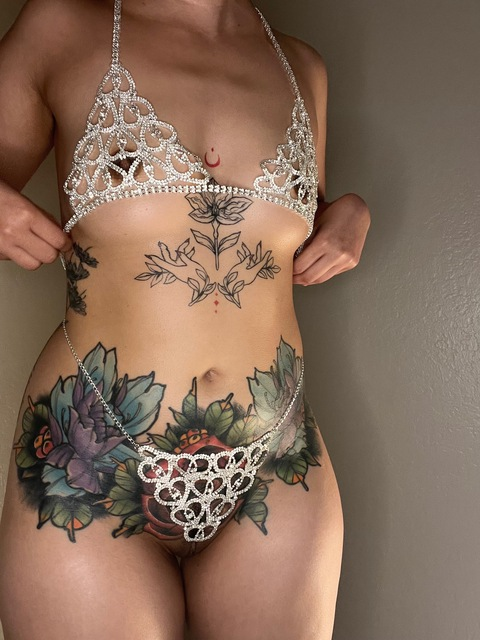 selestiallove onlyfans leaked picture 2