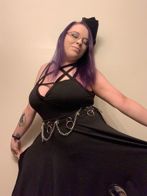 serenitymae onlyfans leaked picture 2