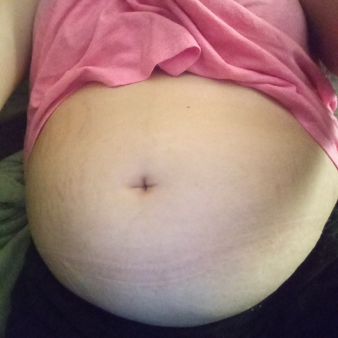 shellybelly521 onlyfans leaked picture 2