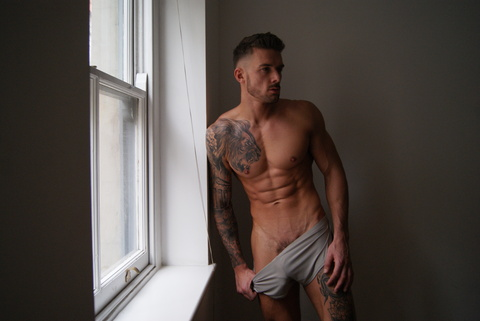 simoncarltonimages onlyfans leaked picture 2