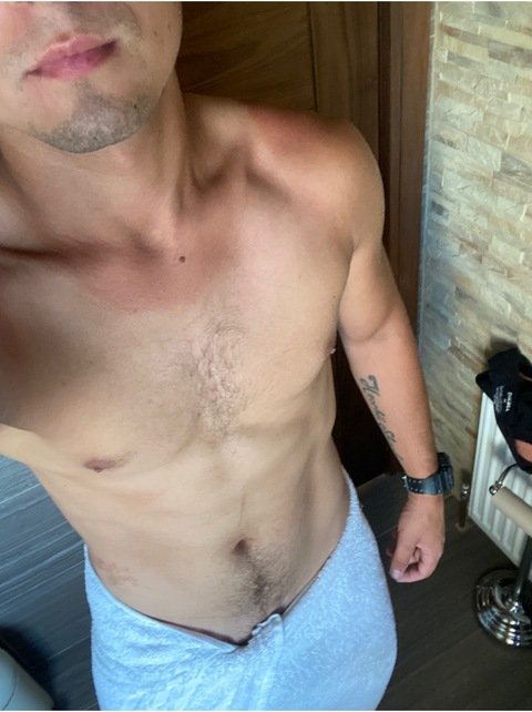 simply_god99 onlyfans leaked picture 2