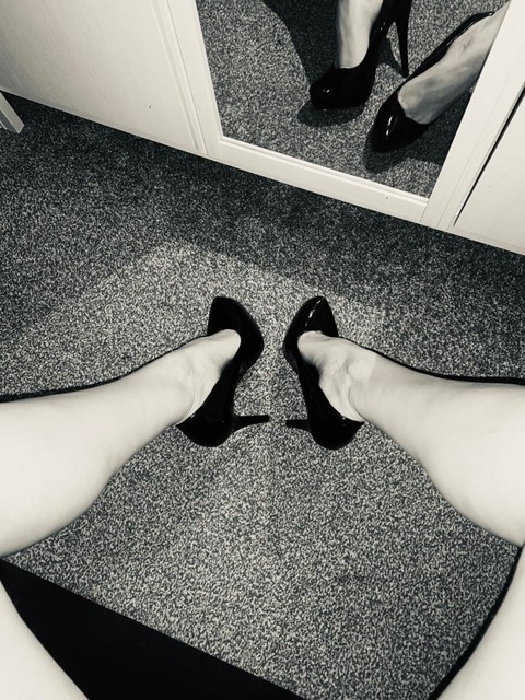 souleyfeet6-9 onlyfans leaked picture 2