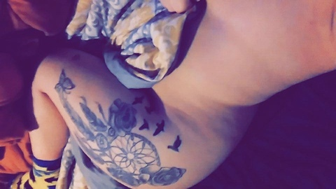 sweet_honeyy92 onlyfans leaked picture 2