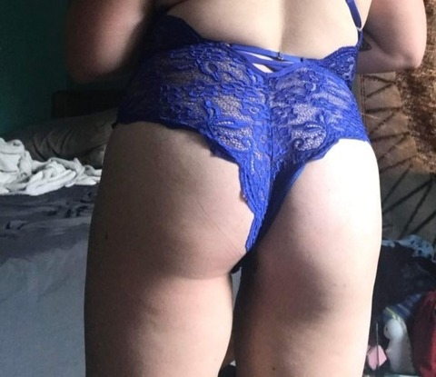 sweetrevengemama32 onlyfans leaked picture 2