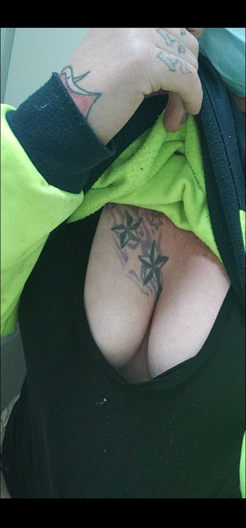 tatteedgirl94 onlyfans leaked picture 2